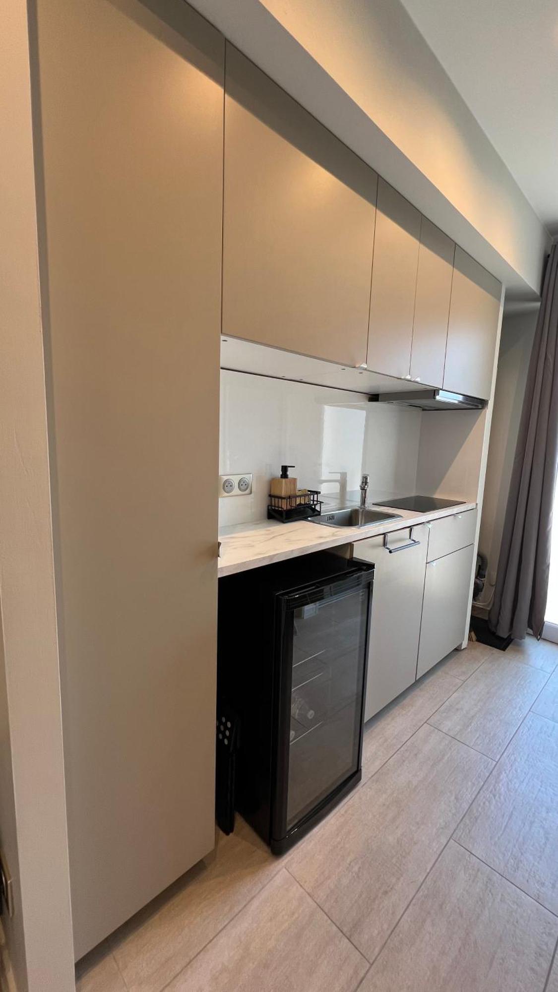 Studio Piscine Partagee Parking Securise Saint-Yrieix-sur-Charente Екстериор снимка